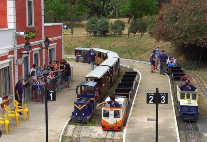 TREN EN MINIATURA EN SABADELL – PARC DE CATALUNYA