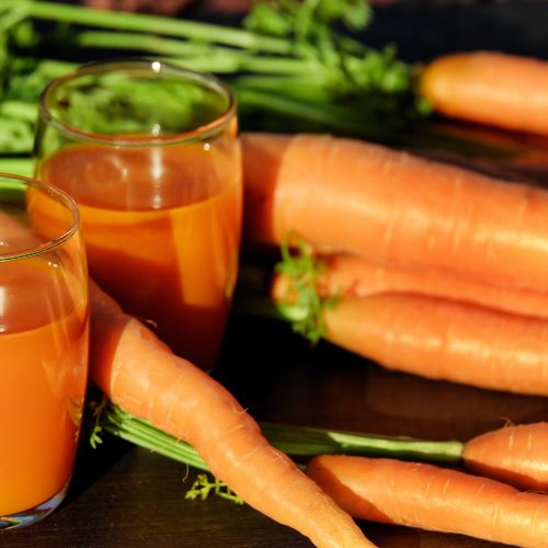 10 beneficios del zumo de zanahoria para la piel, la vista y la salud